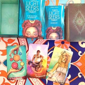 Lightseers Tarot Deck